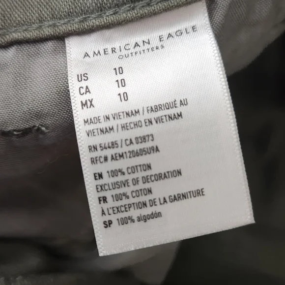 New American Eagle Highest Waist Denim Mom Distressed Shorts Green sz 10 - Picture 7 of 8